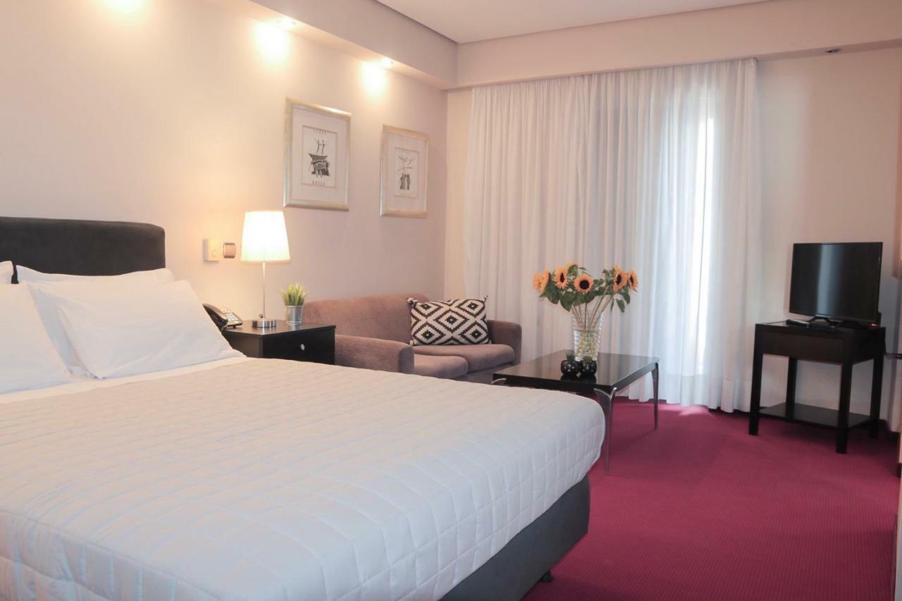Hotel Victory เอเธนส์ ภายนอก รูปภาพ