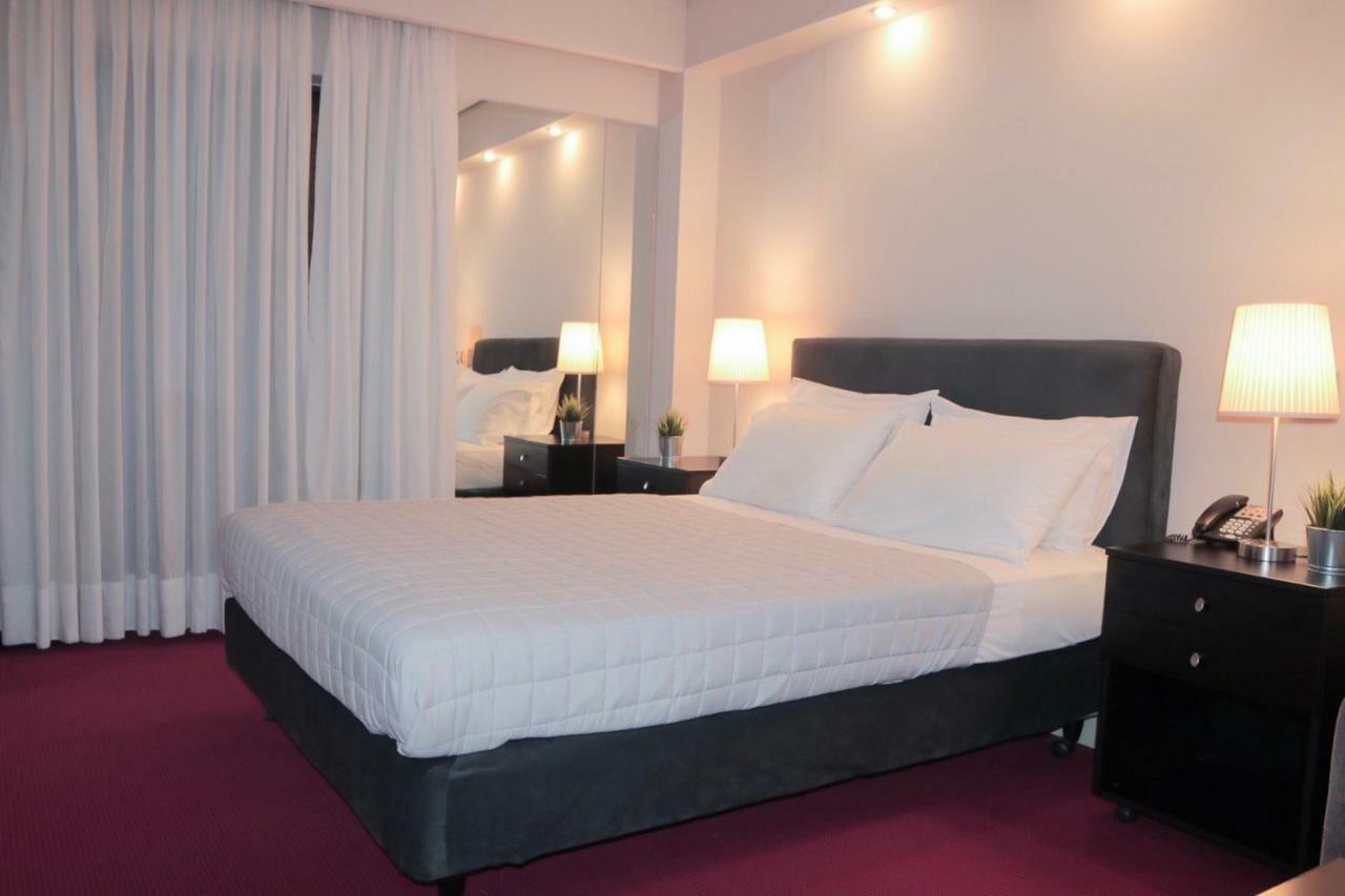 Hotel Victory เอเธนส์ ภายนอก รูปภาพ